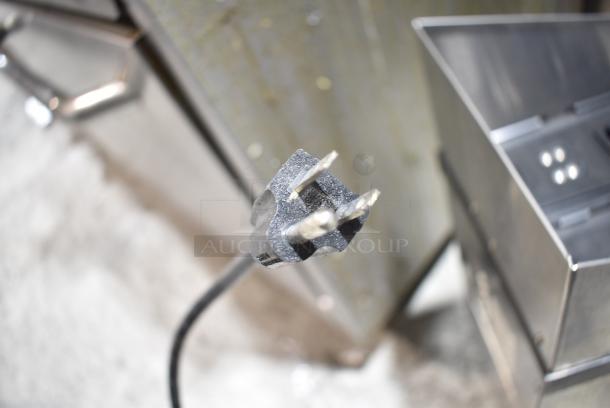 2019 Bunn MHG Stainless Steel Countertop Coffee Bean Grinder Base. 120 Volts, 1 Phase. Tested and Powers On But Parts Do Not Move - Image 6 of 7