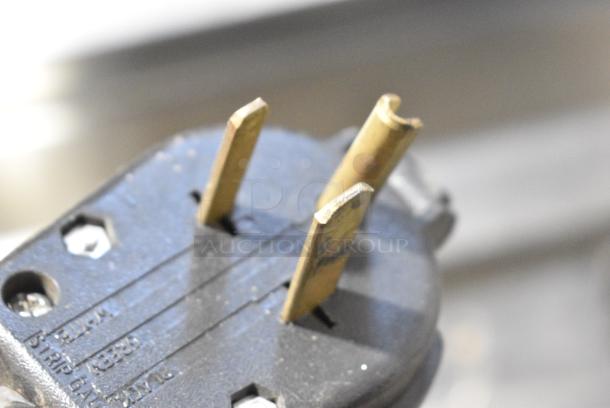 ESBU-5 Stainless Steel Commercial Steam Table Drop In. 208 Volts, 1 Phase. - Image 4 of 5