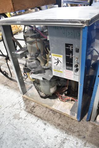 Hoshizaki F-1001MWH Stainless Steel Commercial Ice Machine Head. 208/230 Volts, 1 Phase.