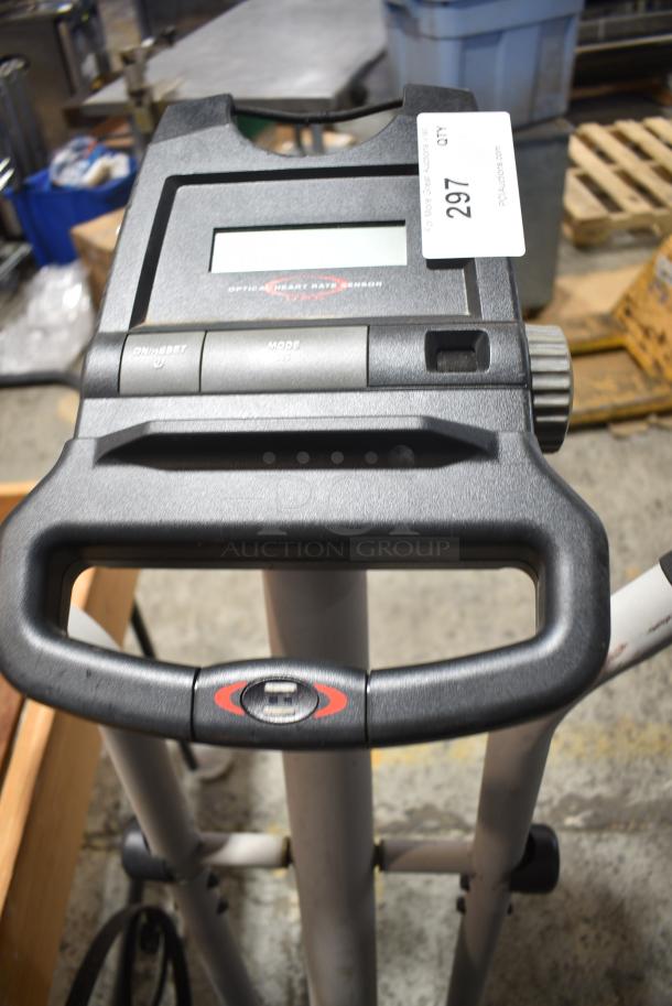 ProForm 650 Cardio Cross Trainer Elliptical Machine. Tested and Working! - Image 4 of 6