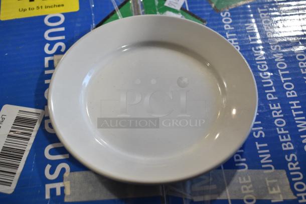 Box of 22 White Ceramic Plates - Image 7 of 8