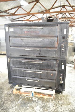 2 Blodgett 981 Metal Commercial Natural Gas Powered 2 Deck Pizza Oven. 2 Times Your Bid!