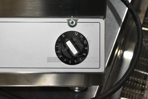BRAND NEW SCRATCH AND DENT! Garland 99570004 Stainless Steel Single Burner Wok Induction Range. 208 Volts, 3 Phase. - Image 8 of 10