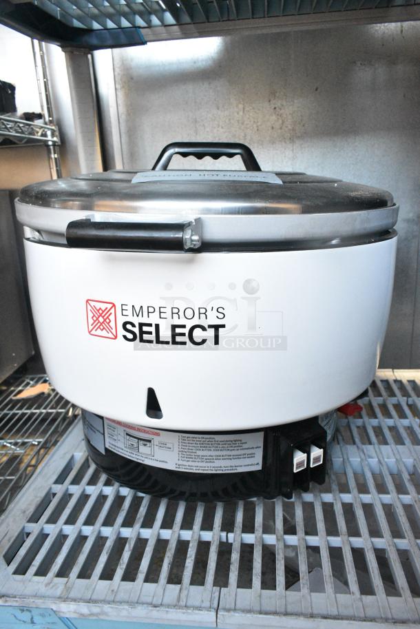 BRAND NEW SCRATCH AND DENT! Emperor's Select 478EGRC140NG Natural Gas 140 Cup (70 Cup Raw) Gas Rice Cooker and Warmer. 28,000 BTU - Image 1 of 8