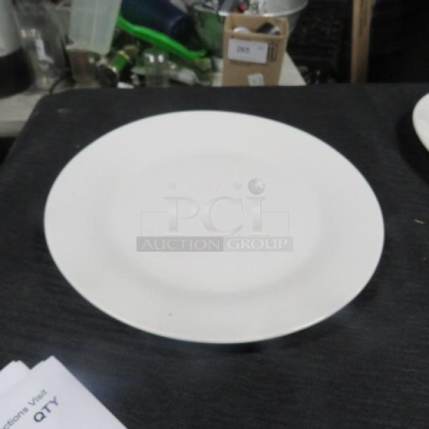 10 Inch Strawberry Street Plate. 6XBID - Image 1 of 1