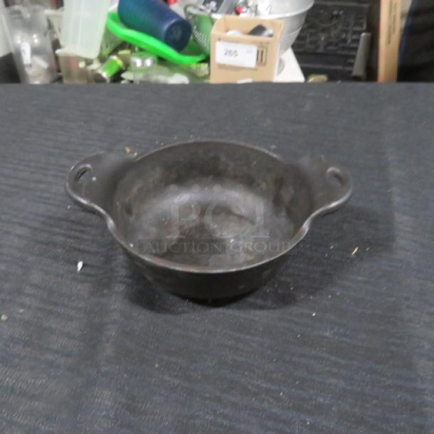 5 Inch LODGE Cast Iron Pot. 6XBID - Image 1 of 2