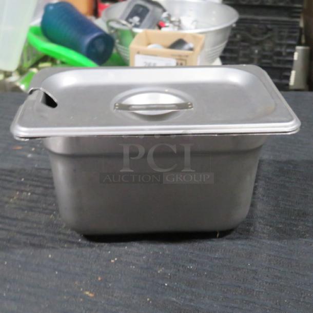 1/9 Size 4 Inch Deep Hotel Pan With Lid. 5XBID - Image 1 of 1