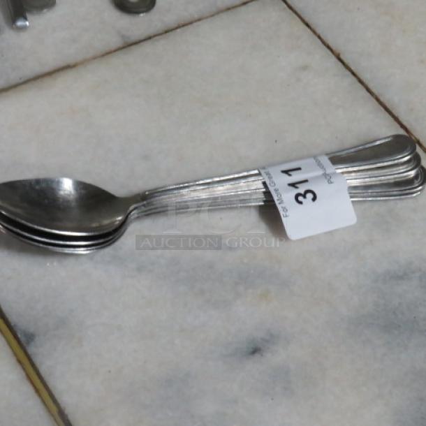 Assorted Stainless Steel Spoon. 4XBID - Image 1 of 1