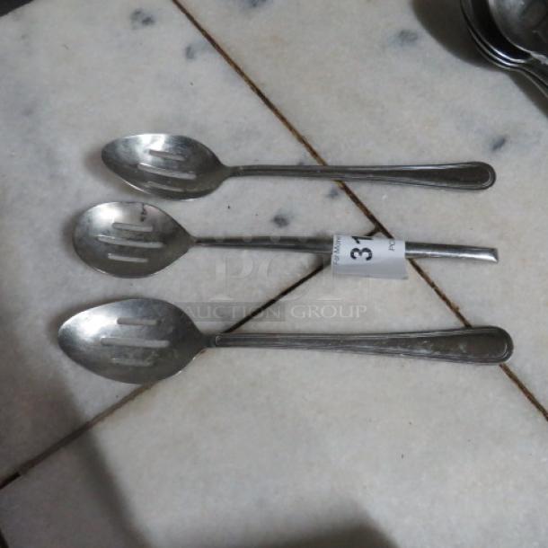 Assorted Stainless Steel Spoon. 3XBID - Image 1 of 1