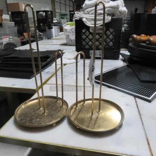 Table Top Paper Towel Holder. 2XBID - Image 1 of 1