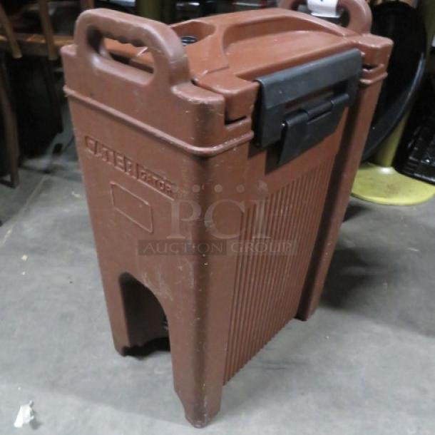 One Cater Gator Portable Drink Dispenser. - Image 2 of 2