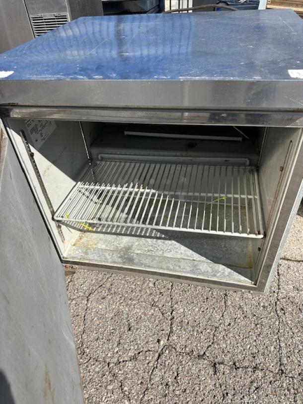 One WORKING Delfield 1 Door Worktop Cooler With 2 Racks, On Casters. Model# GUR32P-S-10 115 Volt. 32X30X34 - Image 2 of 2