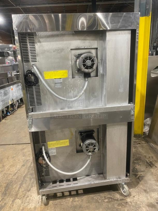 Bakers Pride Cyclone/Superior Series Commercial Stainless Steel Natural Gas Powered Double Stacked Convection Oven! With Wire Oven Racks! Model: BCO11G SN: 555031306004! 120V! On Casters! 2X Your Bid Makes One Unit! - Image 4 of 10