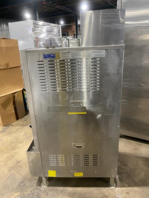 Cleveland Range Enodis Series Commercial Stainless Steel Natural Gas Powered Dual Compartment Convection Steamer! With SureCook Controls! With Built In Pan Holding Racks! Model: 24CGA6.2S SN: WC 87823-04I-01! 120V 1 Phase! On Legs! - Image 3 of 10