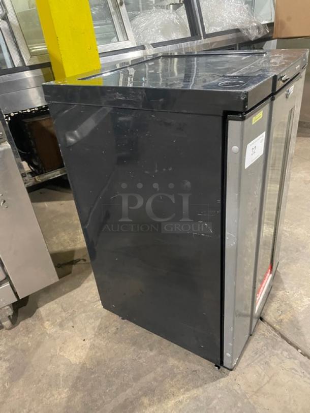 Avanti Commercial Undercounter Wine Chiller Cooler! With Adjustable Wire Racks! Model: WC42 SN: A030600060! 115V 1 Phase! - Image 2 of 8