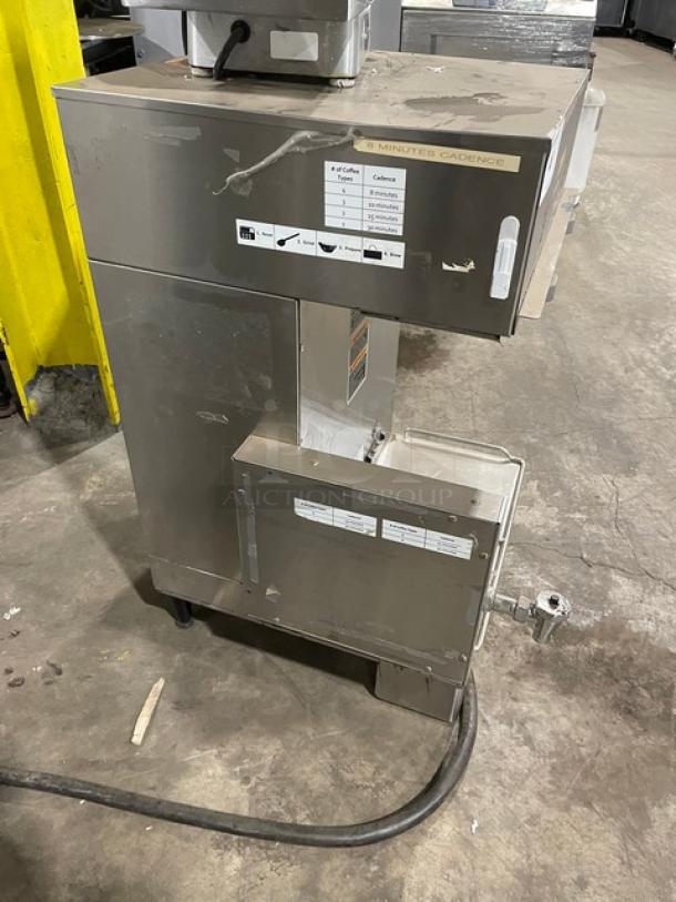 Bunn Starbucks Style Commercial Stainless Steel Countertop Dual Soft Heat Coffee Brewer! With Hot Water Dispenser! Model: DUAL SH DBC SN: DUAL085099! 120/208V 1 Phase! On Legs! - Image 3 of 7