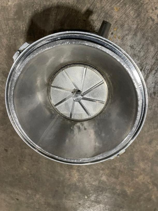 The Ruby 2000 Commercial Stainless-Steel Heavy-Duty Countertop Juice Extractor! Model: Ruby 2000 SN: 4573! 115-117V 1 Phase! - Image 5 of 7