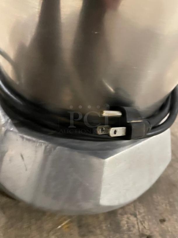 The Ruby 2000 Commercial Stainless-Steel Heavy-Duty Countertop Juice Extractor! Model: Ruby 2000 SN: 4573! 115-117V 1 Phase! - Image 7 of 7
