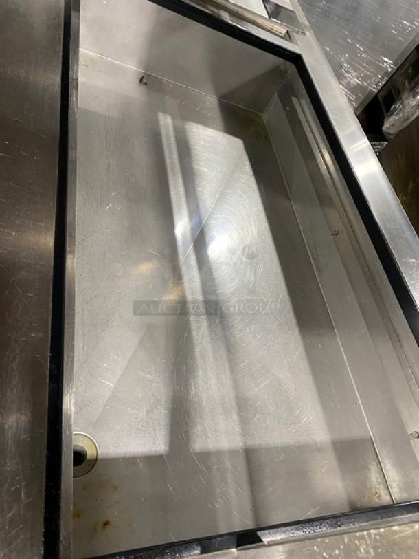 Delfield Commercial Stainless Steel Custom Buffet Style Hot/Cold Counter! With Lift Open Sneeze Guard! With Foldable Tray Slide & Prep Station! Model: Custom SN: 92011801M! 120/208-230V 1 Phase! On Casters! - Image 5 of 11