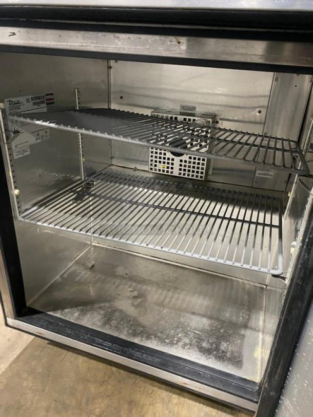 True Commercial Stainless Steel Single Door Undercounter Refrigerator! With Poly Coated Wire Racks! Model: TUC-27 SN: 8505013! 115V 1 Phase! On Casters! - Image 5 of 7