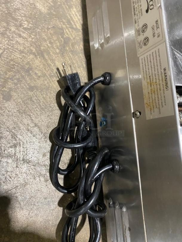 Avantco Commercial Stainless Steel Electric Powered Countertop Dual Panini/Sandwich Press Grill! With Thermostatic Controls! With Upper & Lower Grooved Grates! Model: 177PG400 SN: CK-230628R-1168! 120V 1 Phase! - Image 8 of 8