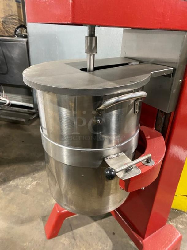 Attias Commercial Red Heavy Duty Floor Style Chocolate Kettle Mixer! Model: USA30! 115V 1 Phase! - Image 6 of 8