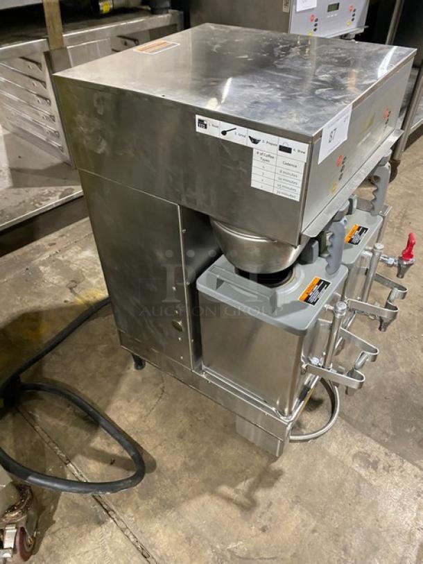 Bunn Starbucks Style Commercial Stainless Steel Countertop Dual Soft Heat Coffee Brewer! With Hot Water Dispenser! With Brew Baskets & Bunn Stainless Steel Servers! Model: DUAL SH DBC SN: DUAL185617! 120/208V 1 Phase! On Legs! - Image 3 of 8