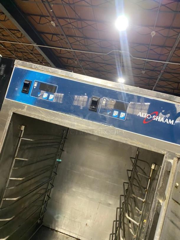 Alto-Shaam Commercial Stainless Steel Dutch Door Dual Compartment Mobile Hot Food Heated Holding Cabinet! With Built In Pan Holding Racks! Model: 1000-UP SN: 1077055-000! 120V 1 Phase! On Casters! - Image 7 of 9
