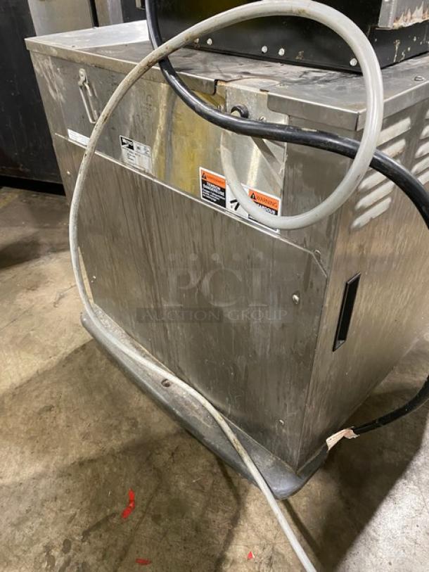 Metro C5 Series Commercial Stainless Steel Undercounter Mobile Heated Holding/Proofing Cabinet! Model: C593L-SFS-U SN: C59E005803L! 120V 1 Phase! On Casters! - Image 4 of 8