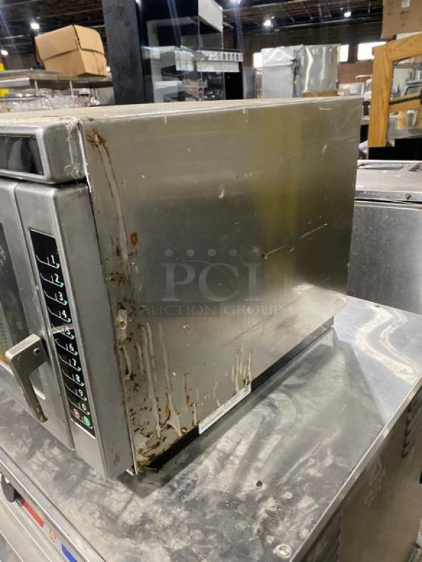 MenuMaster Commercial Stainless Steel Countertop Microwave Oven! With Programable Touch Pad! Model: MRC30S2 SN: 1812140122! 208/240V! - Image 3 of 8