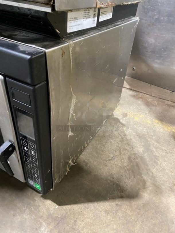 Amana Commercial Stainless Steel Countertop Microwave Oven! With Touch Pad! Model: RC30S2 SN: 2102120467! 208/240V! - Image 3 of 8