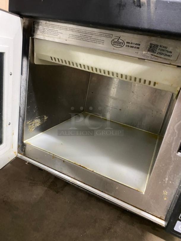 Amana Commercial Stainless Steel Countertop Microwave Oven! With Touch Pad! Model: RC30S2 SN: 2102120467! 208/240V! - Image 6 of 8