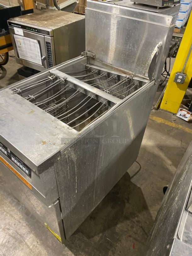 FryMaster Commercial Stainless Steel Natural Gas Powered Pasta Cooker/Rethermalizer! With Back Splash! Model: FBCR18CSE SN: 1412HR0006! 110-120V 1 Phase! On Casters! - Image 3 of 10
