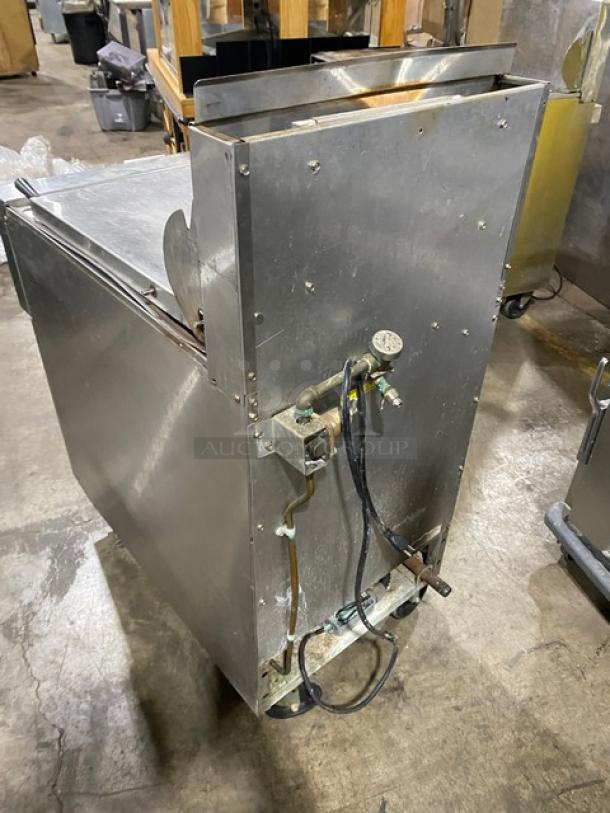 FryMaster Commercial Stainless Steel Natural Gas Powered Pasta Cooker/Rethermalizer! With Back Splash! Model: FBCR18CSE SN: 1605HR0004! 110-120V 1 Phase! On Casters! - Image 3 of 10