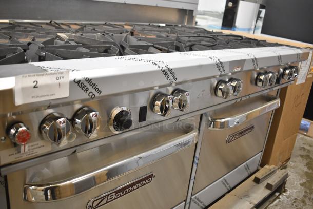 BRAND NEW SCRATCH AND DENT! Southbend 4601DD Stainless Steel Commercial Propane Gas Powered 10 Burner Range w/ 2 Ovens and Back Splash. - Image 3 of 9