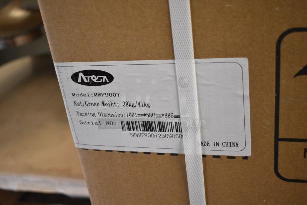BRAND NEW IN BOX! Atosa MWF9007 Solid Top Chest Freezer 7 Cubic Feet. 115 Volts, 1 Phase. Tested and Working! - Image 4 of 4