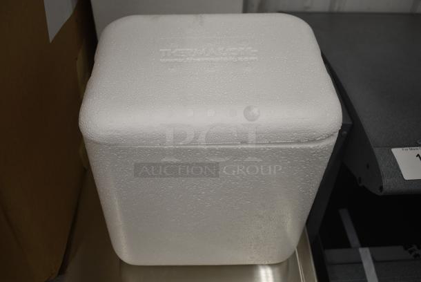5 Boxes of 12 BRAND NEW! Thermalok Styrofoam Container. 5 Times Your Bid! - Image 1 of 6
