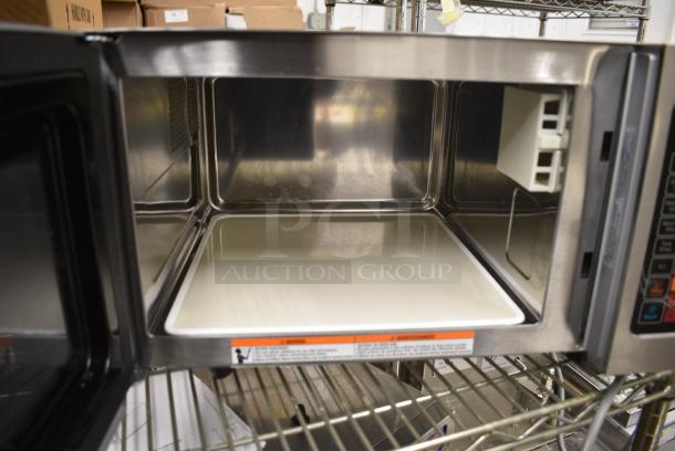 BRAND NEW SCRATCH AND DENT! 2024 Solwave 180MW1000SS Stainless Steel Commercial Microwave with Push Button Controls. 120 Volts, 1 Phase. - Image 4 of 6