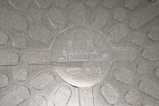 3 BRAND NEW SCRATCH AND DENT! Spring 8270-8/38 8 qt Oval Roasting Pan w/ Cover. 3 Times Your Bid! - Image 5 of 6
