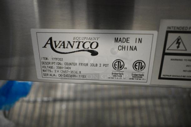 BRAND NEW SCRATCH AND DENT! Avantco 177F202 Stainless Steel Countertop Electric Powered 2 Bay Fryer w/ 2 Metal Baskets and 2 Lids. 208-240 Volts, 1 Phase. - Image 5 of 5