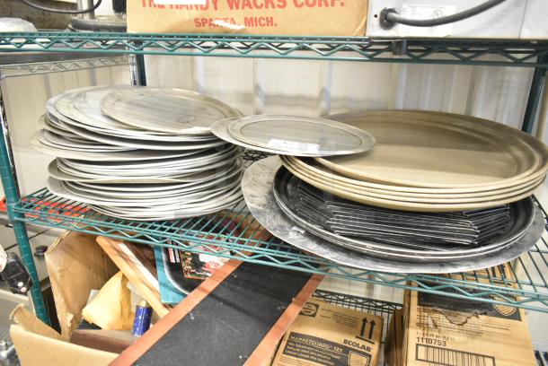45 Various Metal Baking Pans. 45 Times Your Bid! - Image 1 of 3