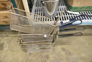 5 Metal Fry Baskets. 5 Times Your Bid!