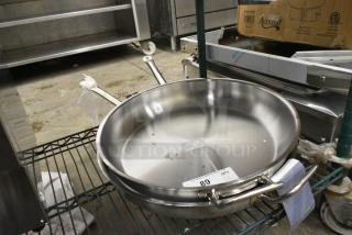 2 BRAND NEW SCRATCH AND DENT! Vigor 473SSFRY16 SS1 Series 16" Stainless Steel Fry Pan with Aluminum-Clad Bottom and Helper Handle. 2 Times Your Bid!