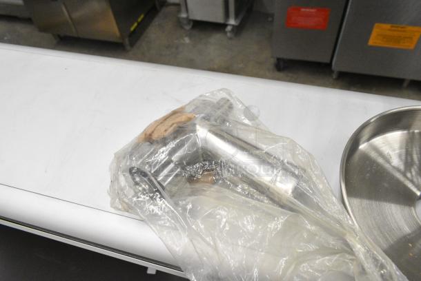 2 BRAND NEW SCRATCH AND DENT! Items Including Meat Grinder Attachment w/ Tray and Burner. 2 Times Your Bid! - Image 2 of 5