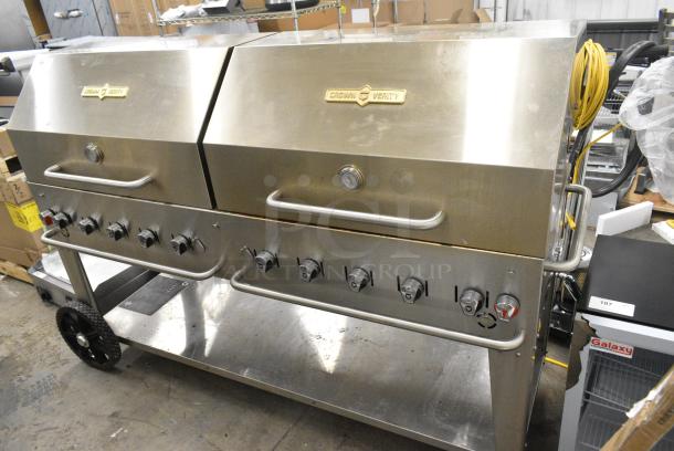 Crown Verity MCB Stainless Steel Propane Gas Powered Portable Outdoor Grill. - Image 2 of 6