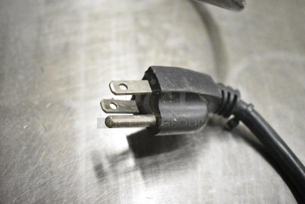 Carter Hoffmann CC-345-S Stainless Steel Commercial 3 Bay Steam Table. 120 Volts, 1 Phase. Tested and Working! - Image 6 of 7