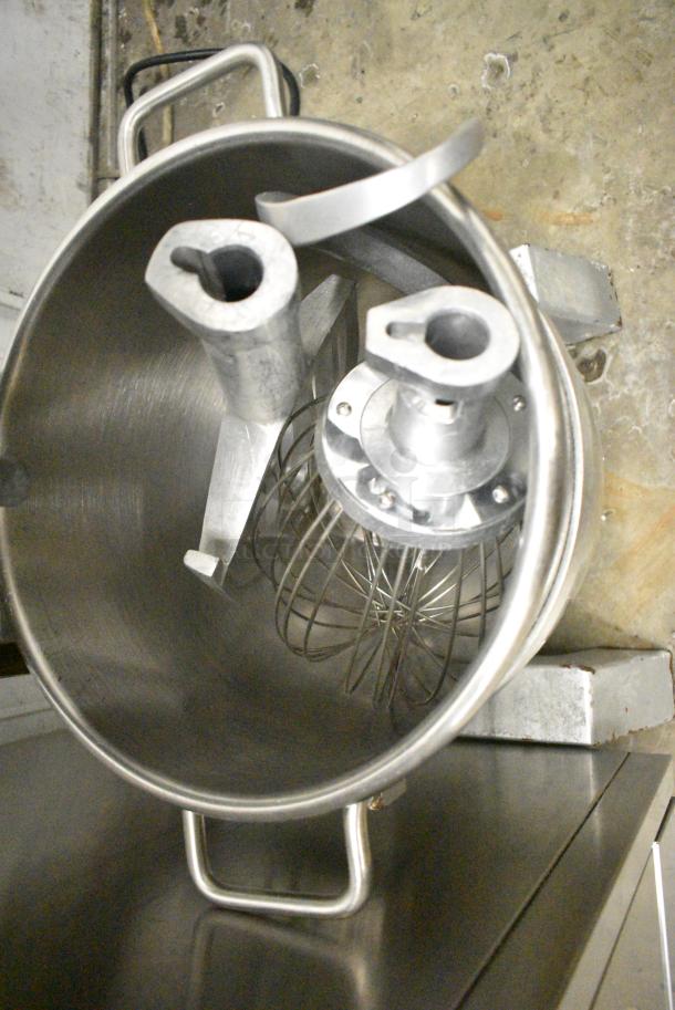 PrepPal GEM130 Metal Commercial Floor Style 30 Quart Planetary Dough Mixer w/ Stainless Steel Mixing Bowl, Bowl Guard, Dough Hook, Paddle and Whisk Attachments. 110 Volts, 1 Phase. Cannot Test Due To Plug Style - Image 3 of 7
