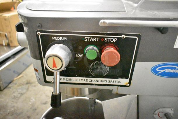 PrepPal GEM130 Metal Commercial Floor Style 30 Quart Planetary Dough Mixer w/ Stainless Steel Mixing Bowl, Bowl Guard, Dough Hook, Paddle and Whisk Attachments. 110 Volts, 1 Phase. Cannot Test Due To Plug Style - Image 5 of 7