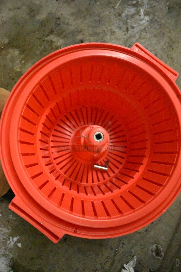 Chef Master Red Poly Lettuce Spinner Salad Spinner - Image 4 of 4