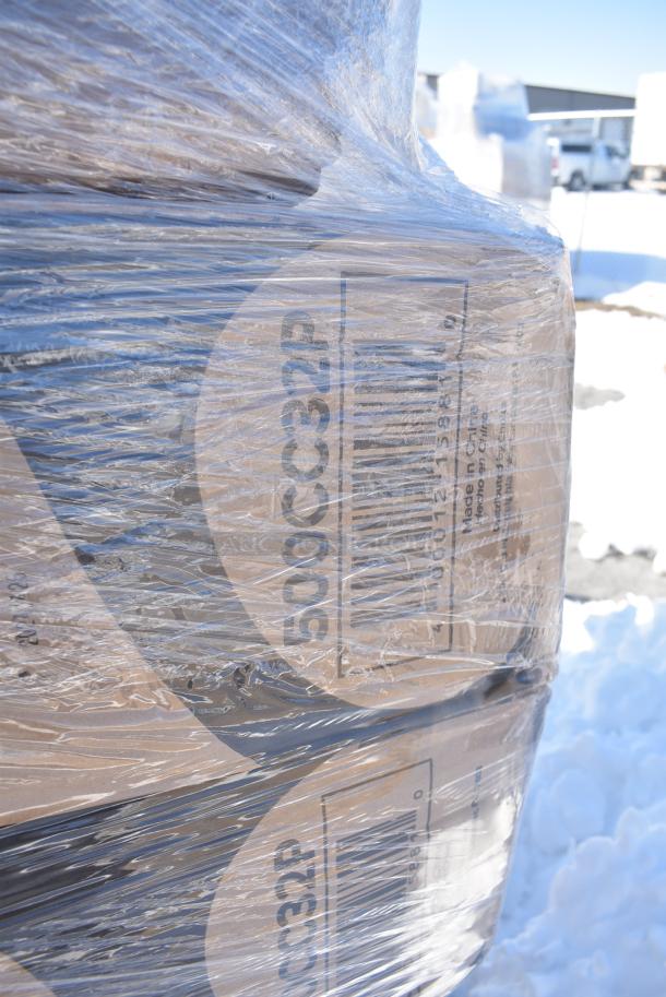 28 BRAND NEW! Boxes Including 394360L Noble Products Clear Powdered Disposable Vinyl Gloves for Foodservice - Large - 1000/Case, 2 Box 500CC32P Choice Clear PET Plastic Cold Cup - 32 oz. - 500/Case, 130LID18 Visions 18" Clear PET Plastic Round Catering Tray High Dome Lid - 25/Case, 4 Box Sandwich Wrap 14"x16", 127RD8COMBO Choice 8 oz. Customizable Microwavable Clear Round Deli Container and Lid Combo Pack - 250/Case, 128HD8COMBO Choice Heavy Duty 8 oz. Microwavable Translucent Plastic Deli Container and Lid Combo Pack - 240/Case. 28 Times Your Bid! - Image 7 of 13